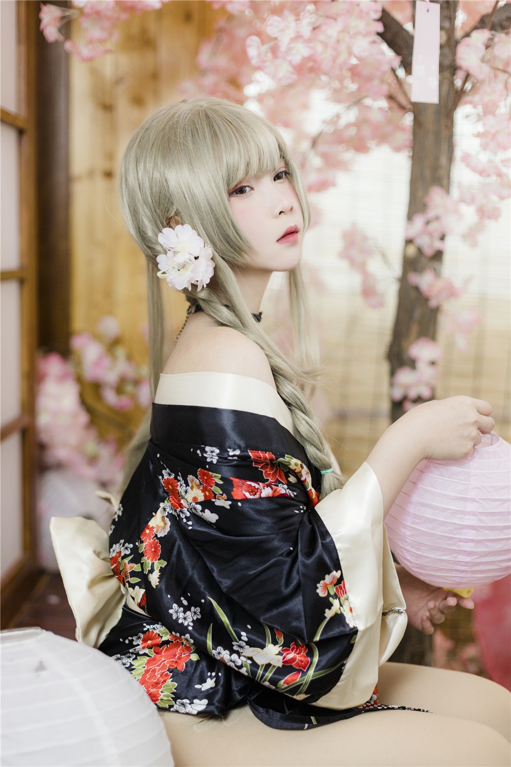 黑料网入口揭秘:知名主播的“副业”竟是高端伴游?,黑料 官网